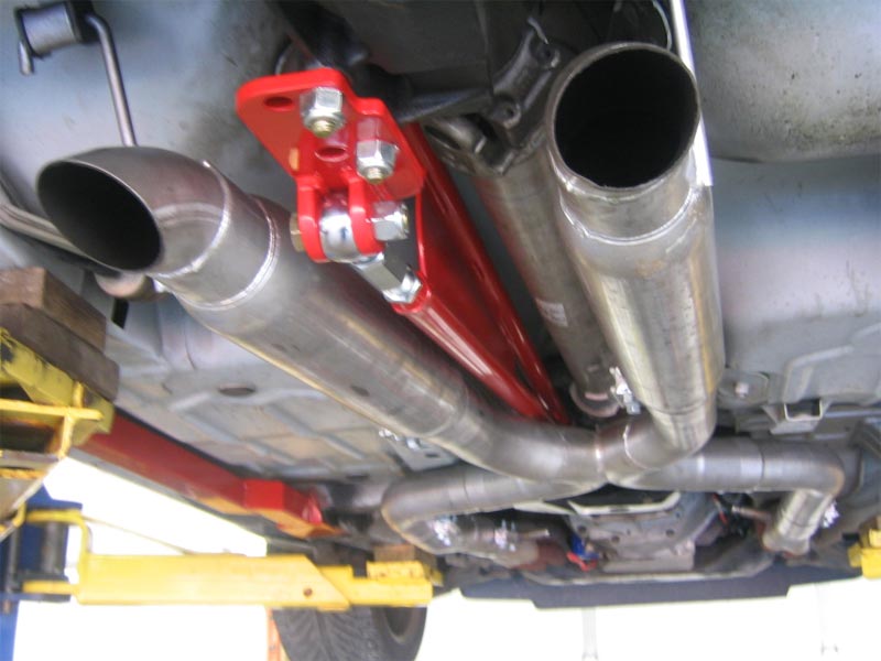 2205CM - 1982-2002 GM F-Body Transmission Mounted Adjustable Torque Arm