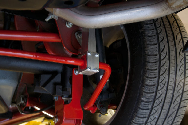 UMI 22mm sway bar improves handling, bolts in, includes bushings and links