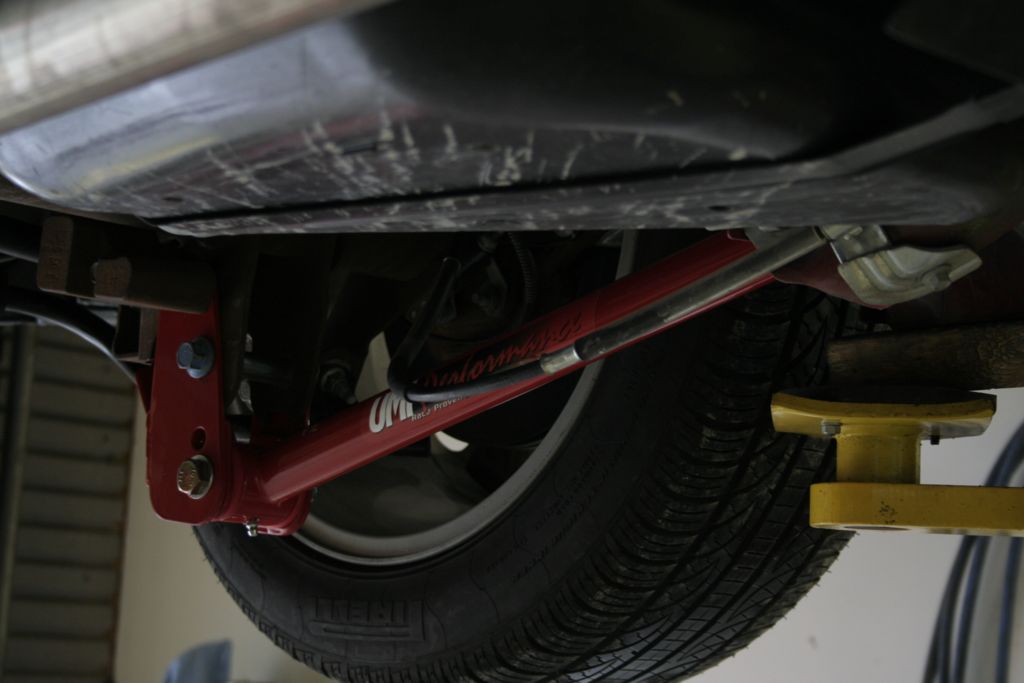 103560 - 2005-2014 Ford Mustang Rear Anti-Hop Kit- Stage 1