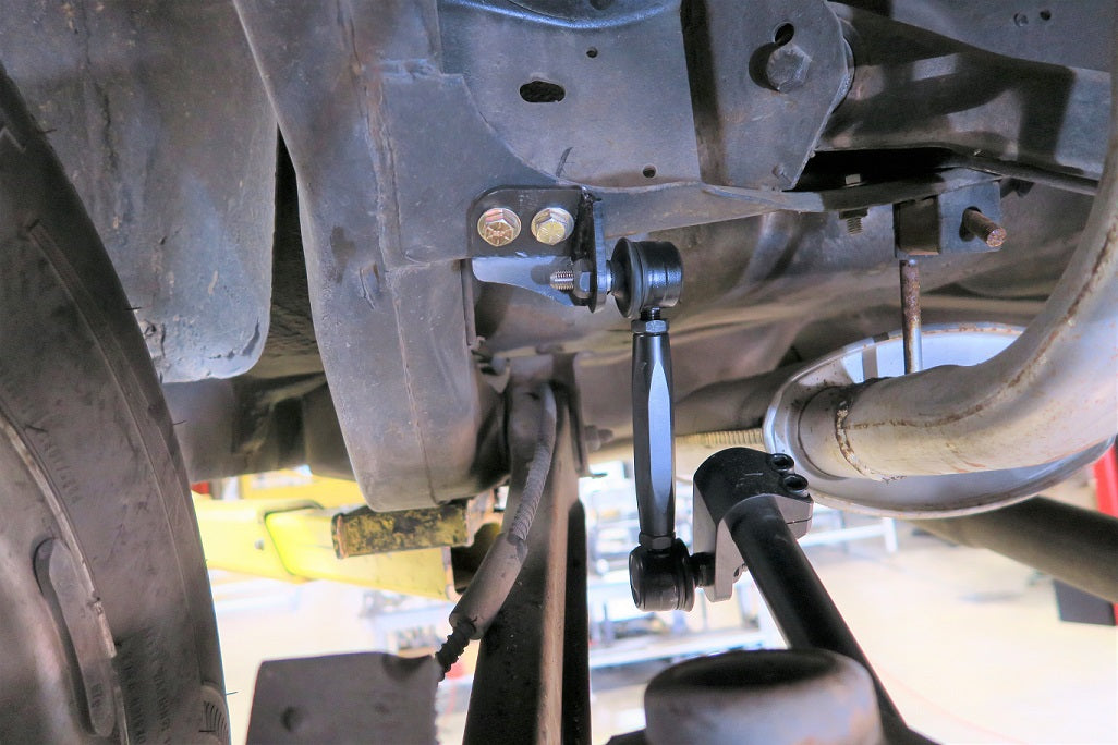 Rear Sway Bar For 1978-1988 GM G-Body With 2.5" Housing (stock).